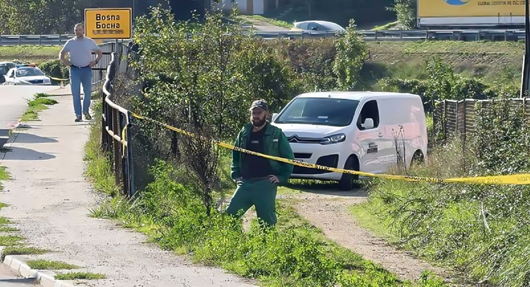 Četvero mladih poginulo u BiH. Mercedesom su sletjeli u rijeku