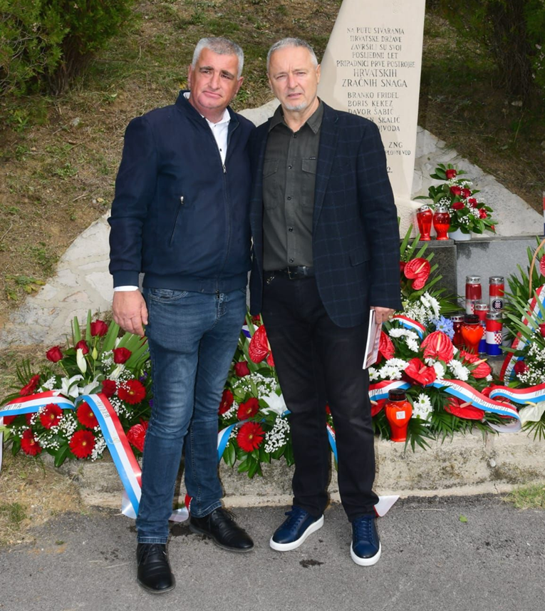 Bulj bijesan zbog Thompsona: Čestitam svima u Hrvatskoj