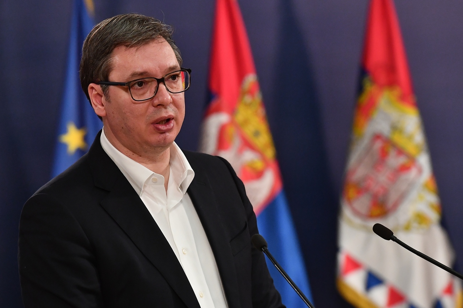Vučić sutra odlučuje hoće li zbog koronavirusa vojsku poslati na ulicu