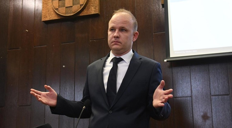 Potpredsjednik SDP-a: Želimo Plenkoviću brz oporavak