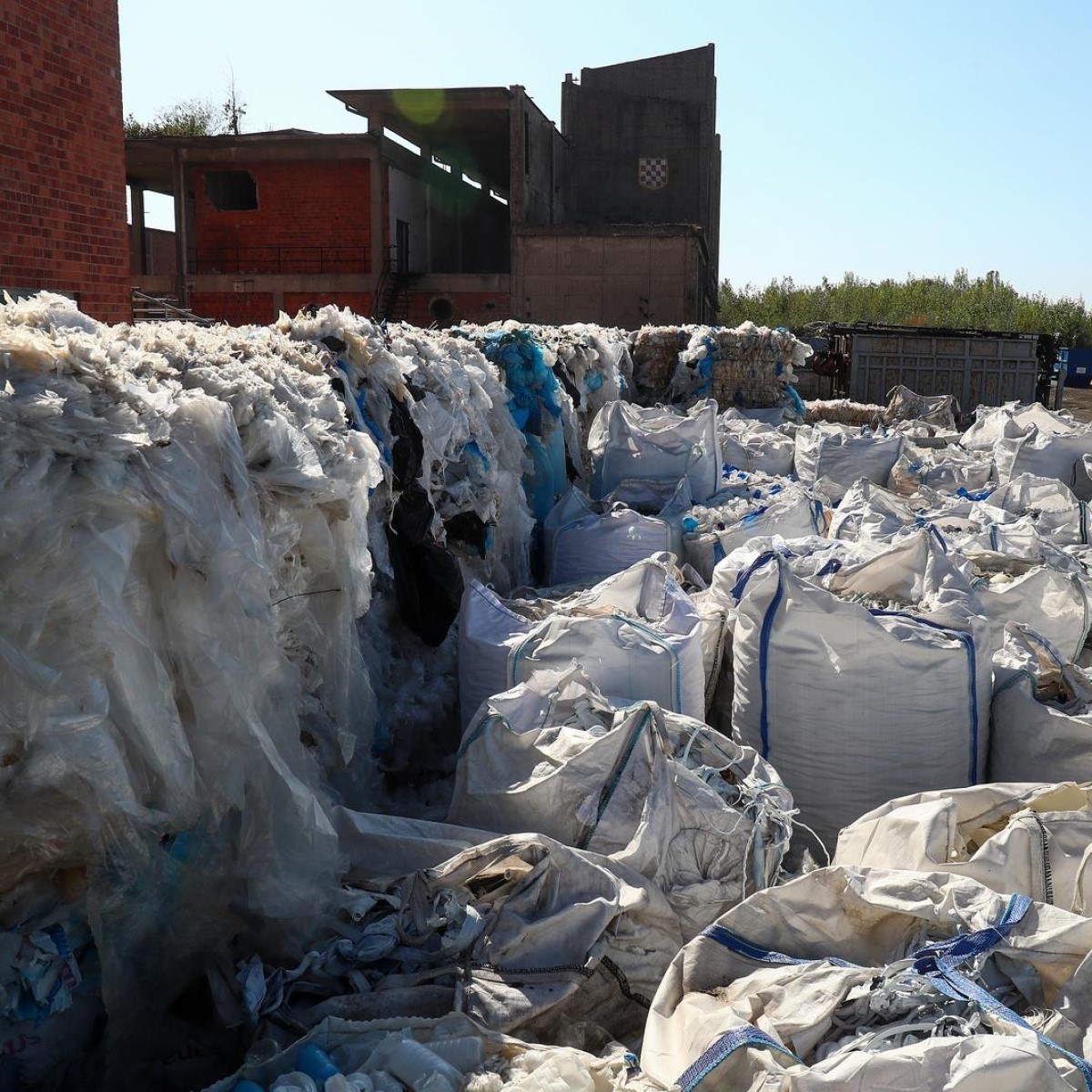 Jako porasla proizvodnja plastike. "Stvara se puno otpada na kojem neki dobro zarade"