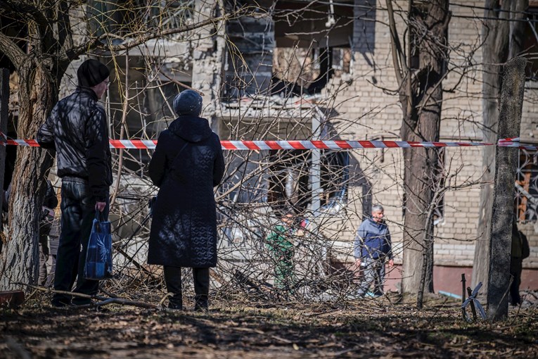 Ukrajina: Rusi su u granatiranju grada ubili šest civila