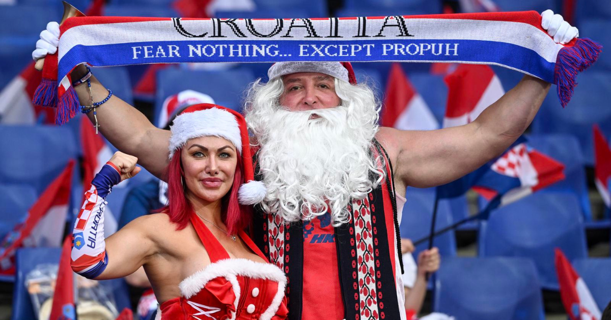 Ovaj natpis na šalu navijača na stadionu u Rotterdamu je hit
