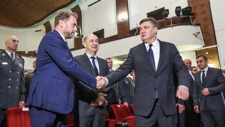 VIDEO Rukovali se Milanović i Banožić