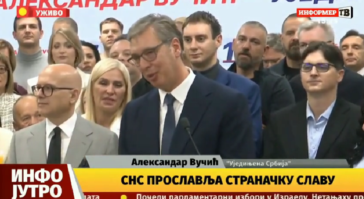 Raspad Vučićeve medijske mašinerije