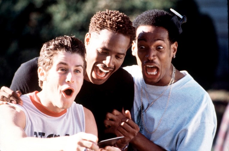 Poznato je koje će filmove parodirati Mrak film 6