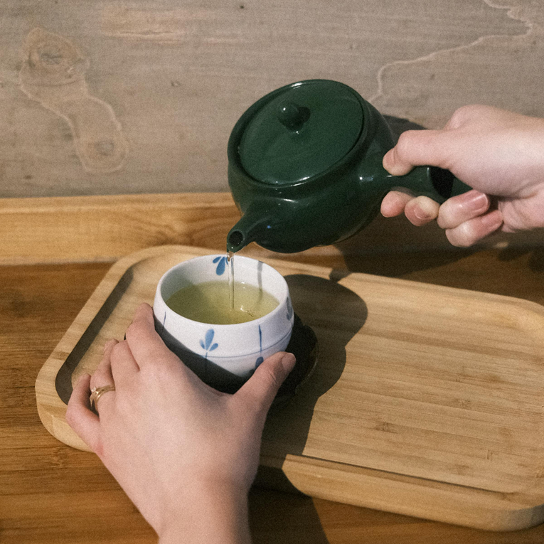 Pet čajeva koji prirodno snižavaju kolesterol