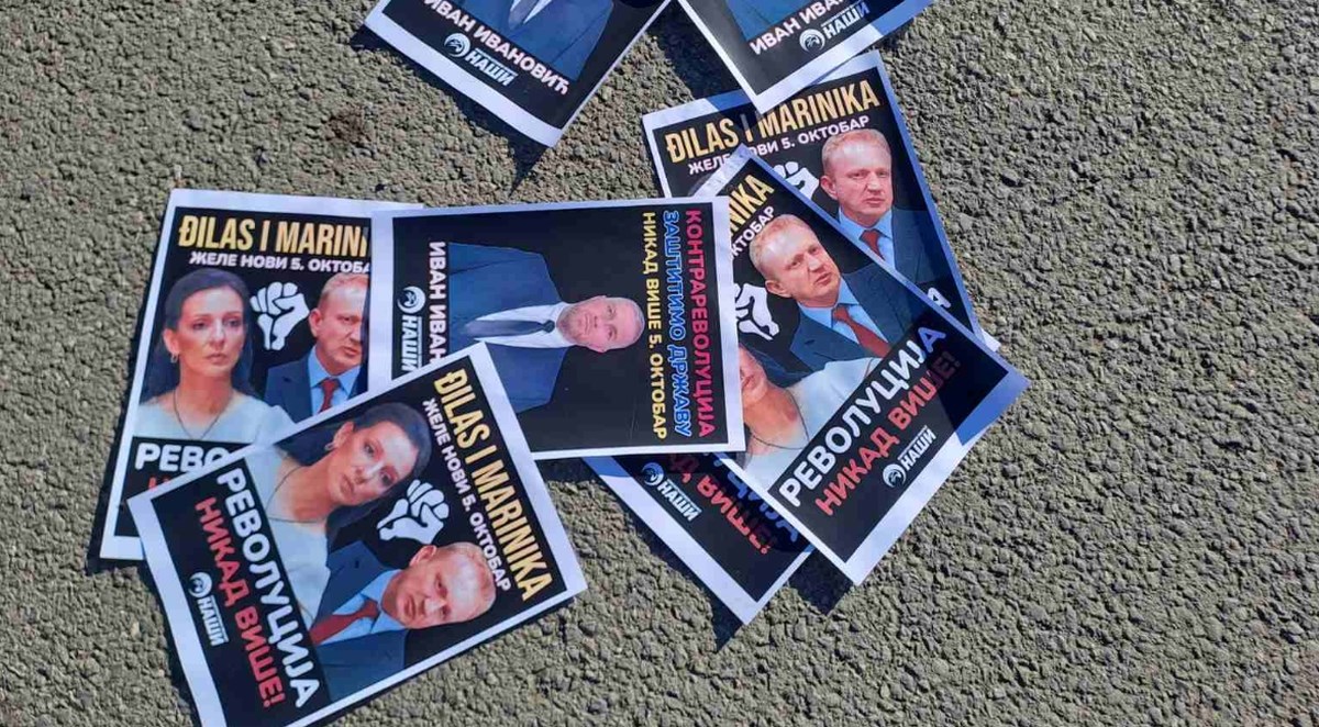 FOTO U dvorište N1 Televizije u Beogradu bačeni leci