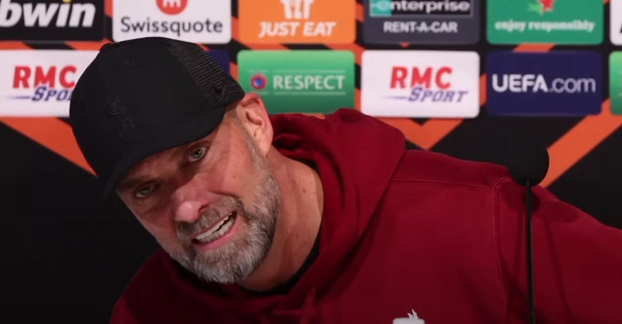 Klopp pobjesnio na presici: Čija je ovo bila ideja? Wow