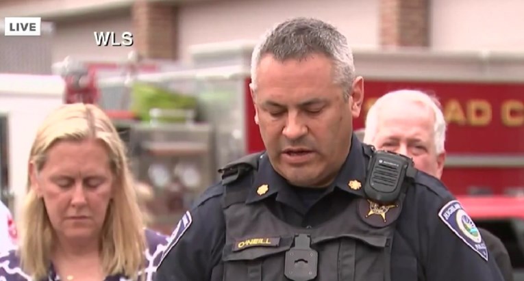 VIDEO Policija o pucnjavi kod Chicaga: Napadač je pucao s krova