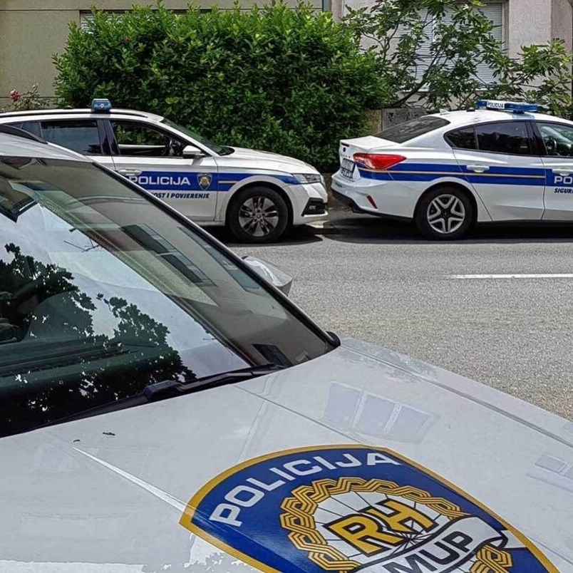 Žena pokušala ubiti trojicu muškaraca. Objavljeni detalji optužnice protiv nje