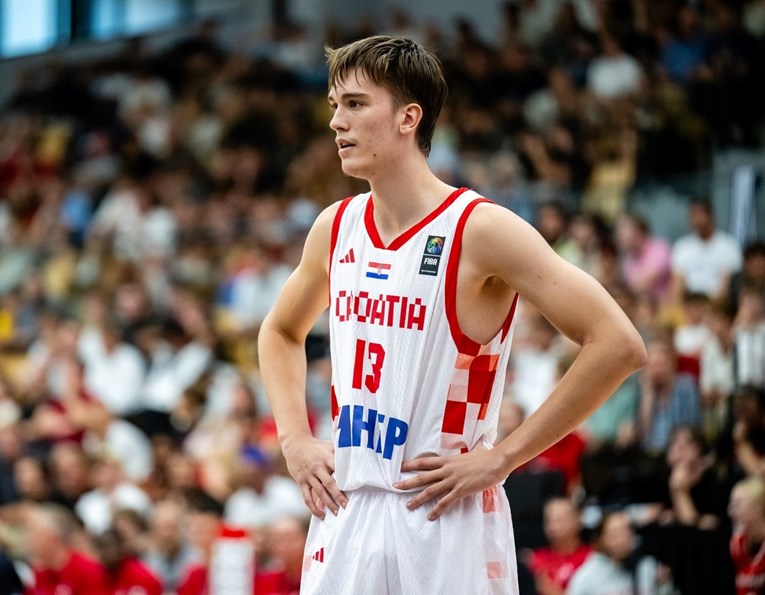 Hrvatski košarkaši uvjerljivo pobijedili Izrael. Briljirao hrvatski dragulj