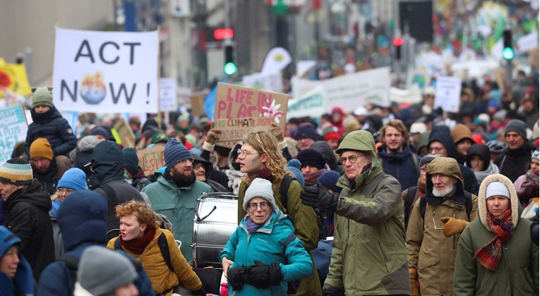 Tisuće na klimatskom prosvjedu u Belgiji: "Nema planeta B"