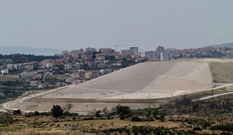 Na odlagalištu otpada u Splitu umjesto 11.000 tona odlaže se 15.000 tona