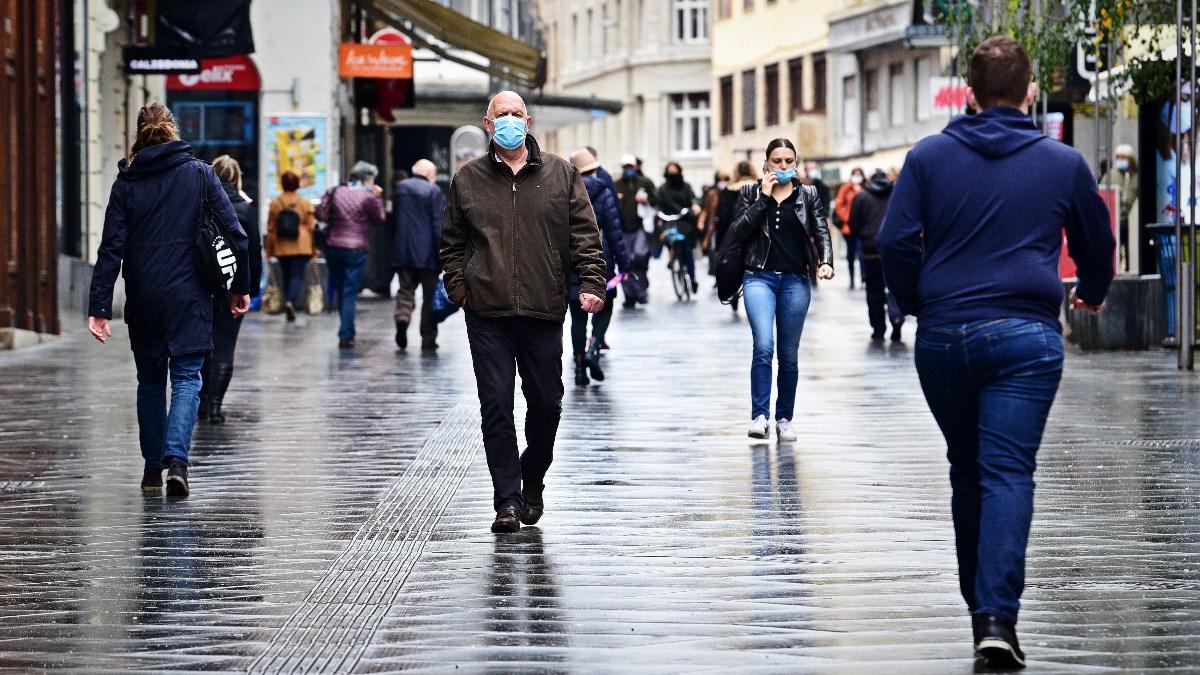 U Sloveniji preko tisuću novozaraženih, četvero umrlih