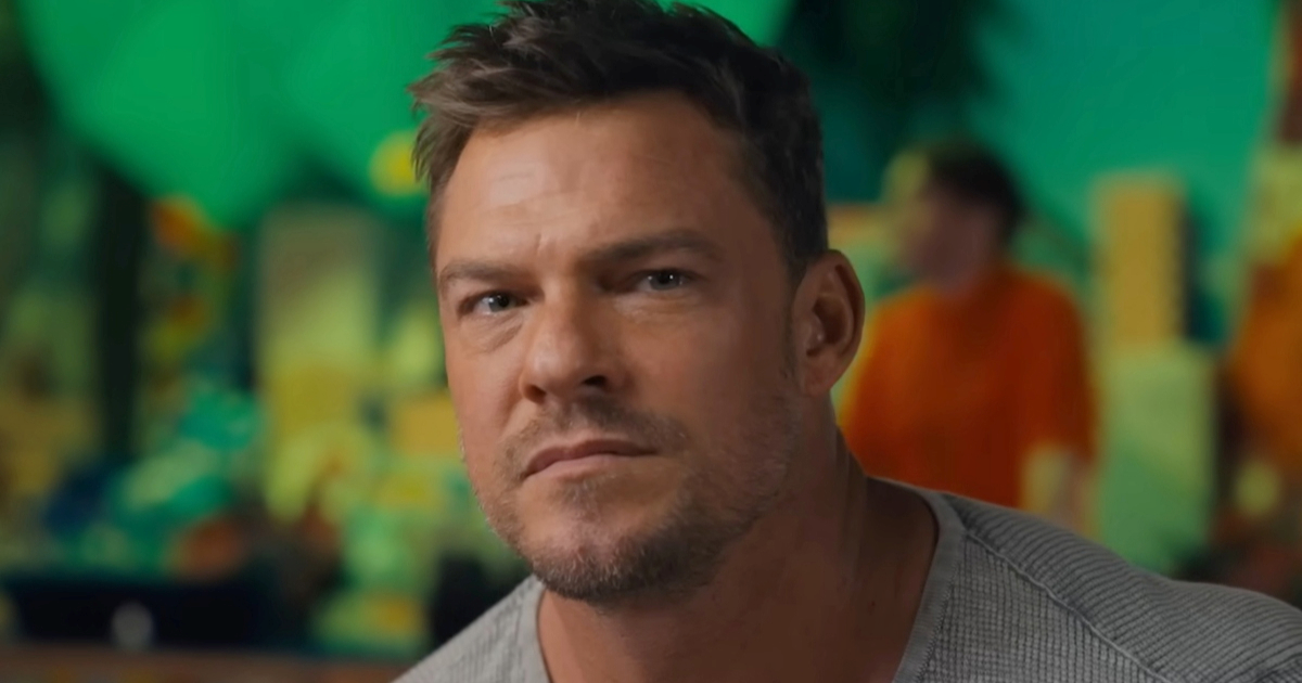 Novi film Alana Ritchsona je hit na streamingu unatoč lošim kritikama