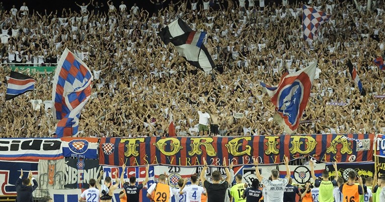 Hajdukovi navijači na Fejsu: Proći će i Gospa, a mi dobri