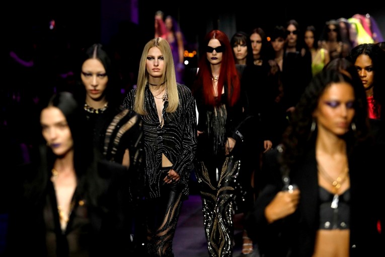 Šok u svijetu mode: Kreativni direktor Versacea odlazi nakon samo jedne kolekcije