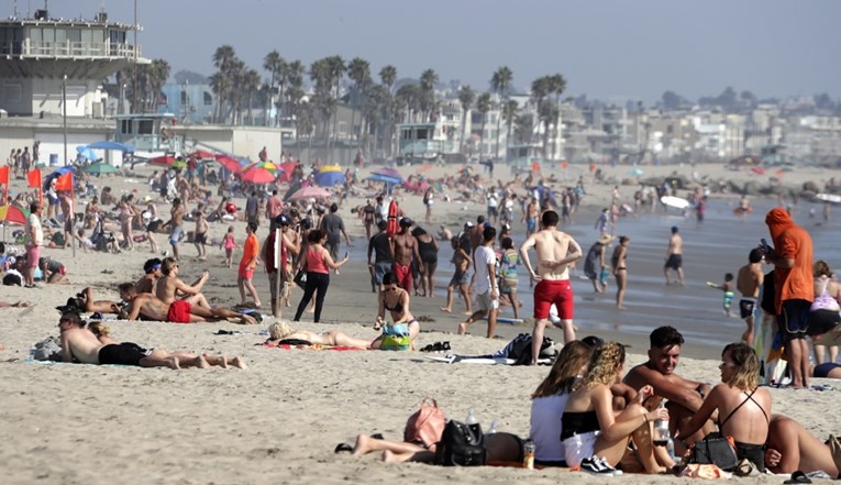 Opasan toplinski val zahvatio dio SAD-a, u Los Angelesu najavljena 44 stupnja