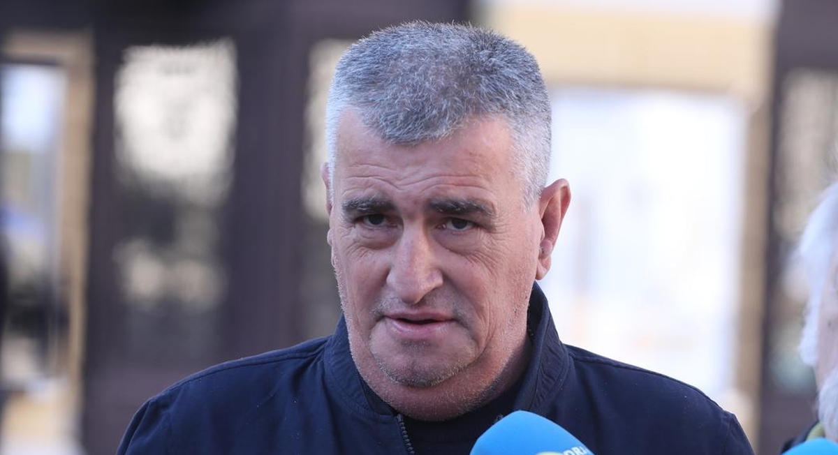 Bulj: Milanović i Plenković su kukavice i ništarije. Schengen je krepa