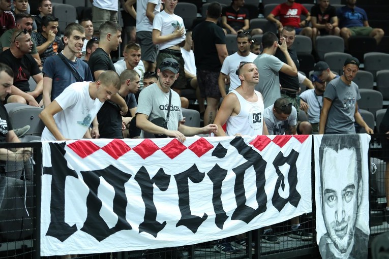 Evo što je Torcida skandirala košarkašima nakon što su ostali bez Igara
