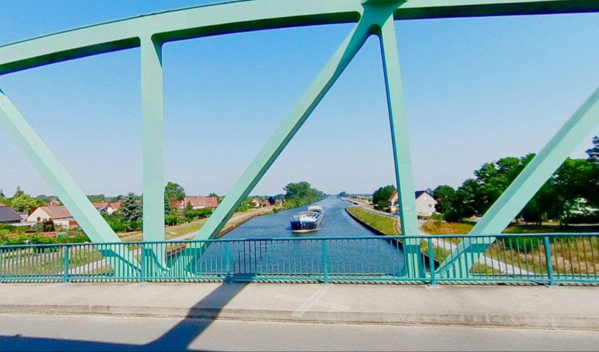 Dvojica Hrvata i Srbin BMW-om bježali policiji u Njemačkoj pa poginuli u nesreći