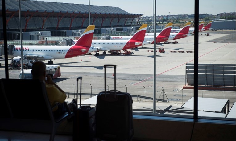 Španjolska policija pronašla mumificirani fetus u avionu, bio je u WC-u
