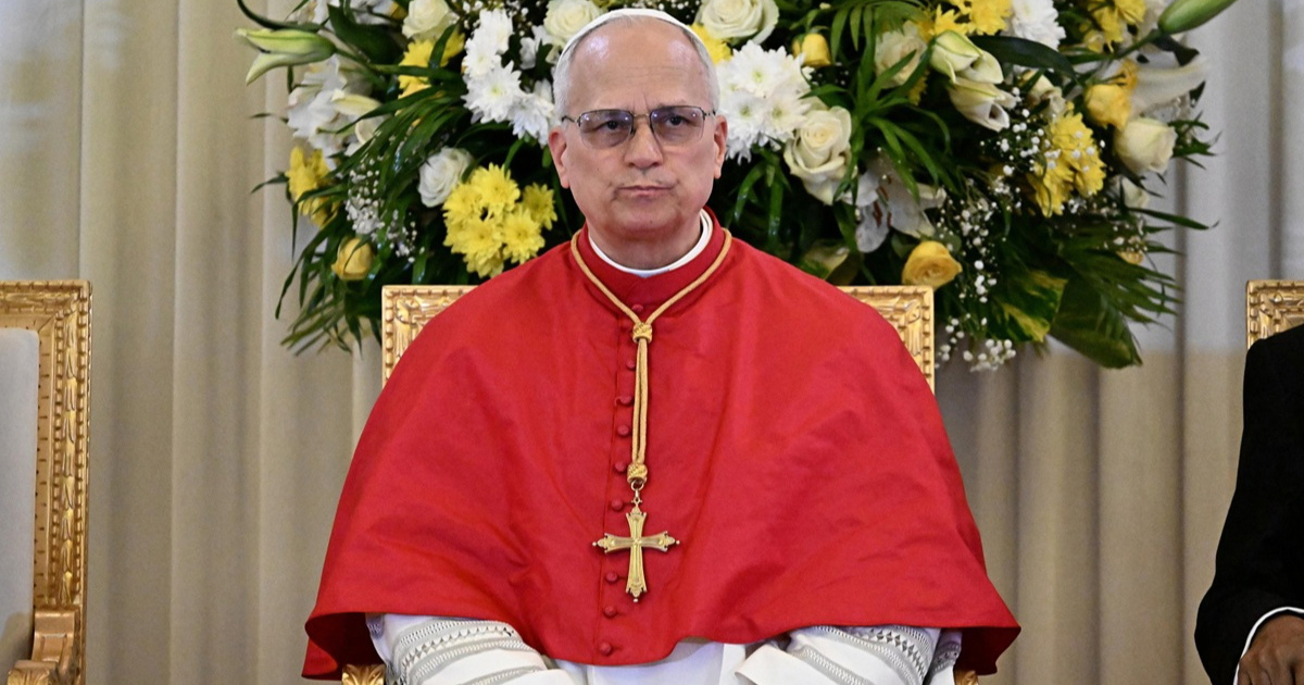 Papa Lav poručio vlastima Kameruna: Prekinite lance korupcije