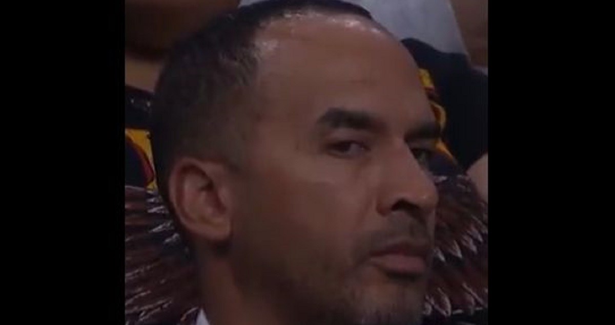 VIDEO Odbacio je Dončića. Izraz njegovog lica dok Dallas ispada, a Davis šepa je hit