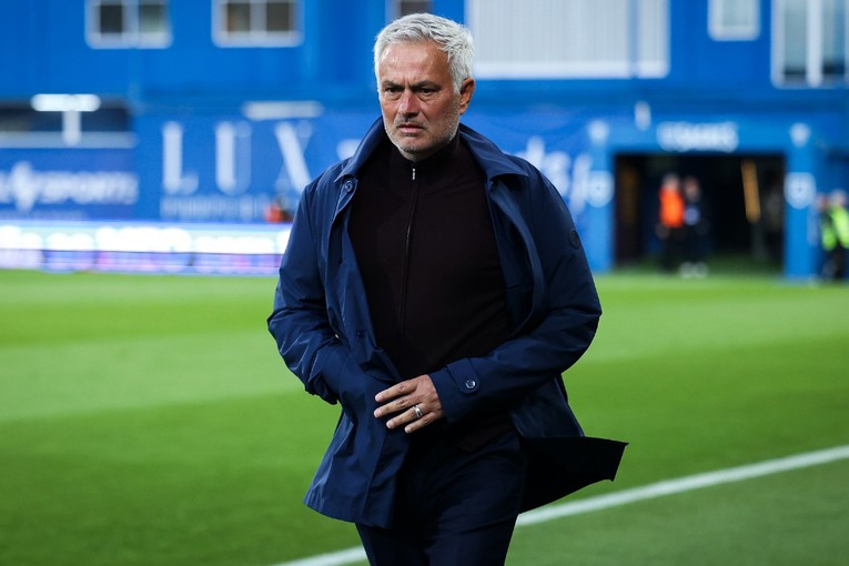 Barcelona odustala od stopera vrijednog 70 mil. eura. Mourinho ga dovodi u Real?