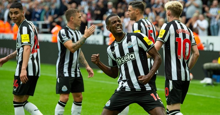 Fantastični Newcastle utrpao Aston Villi pet golova. Pogledajte ih