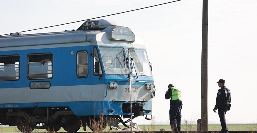 Vozač u Ludbregu zaobilazio spuštene branike, udario ga vlak