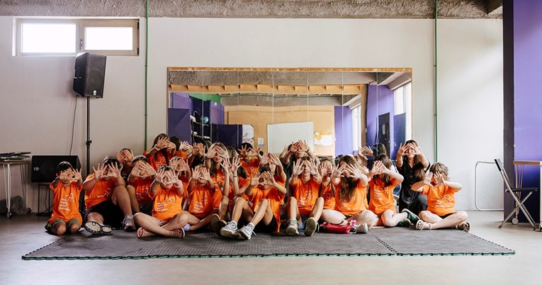 Omogućite djeci prilike za sretnija djetinjstva: Računamo na vas