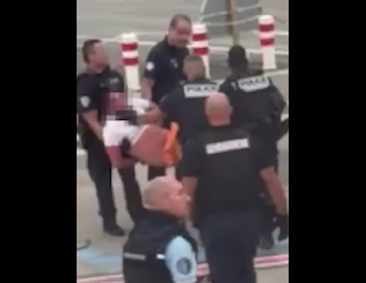 Pijani putnik izazvao kaos na letu iz Engleske za Španjolsku. "Posvuda je bilo krvi"