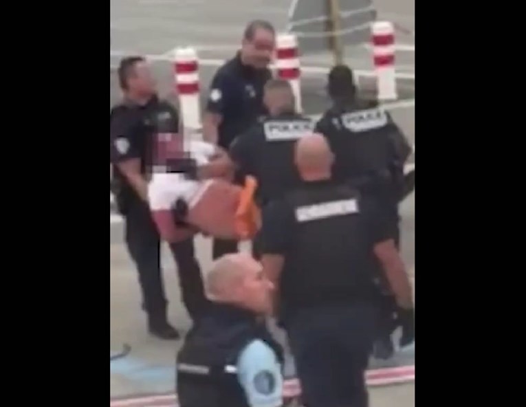 Pijani putnik izazvao kaos na letu iz Engleske za Španjolsku. "Posvuda je bilo krvi"