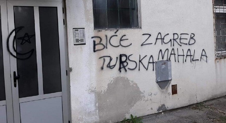 FOTO U Vitezu osvanuo grafit "Bit će Zagreb turska mahala"