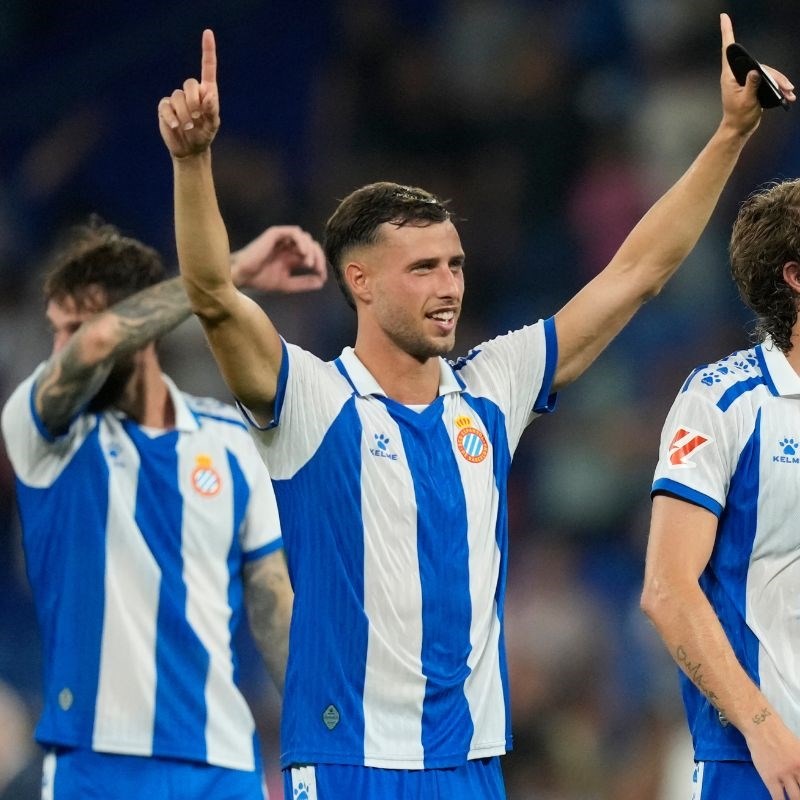 Pogledajte kako je napadač Espanyola čudesnim udarcem glavom srušio Atletico