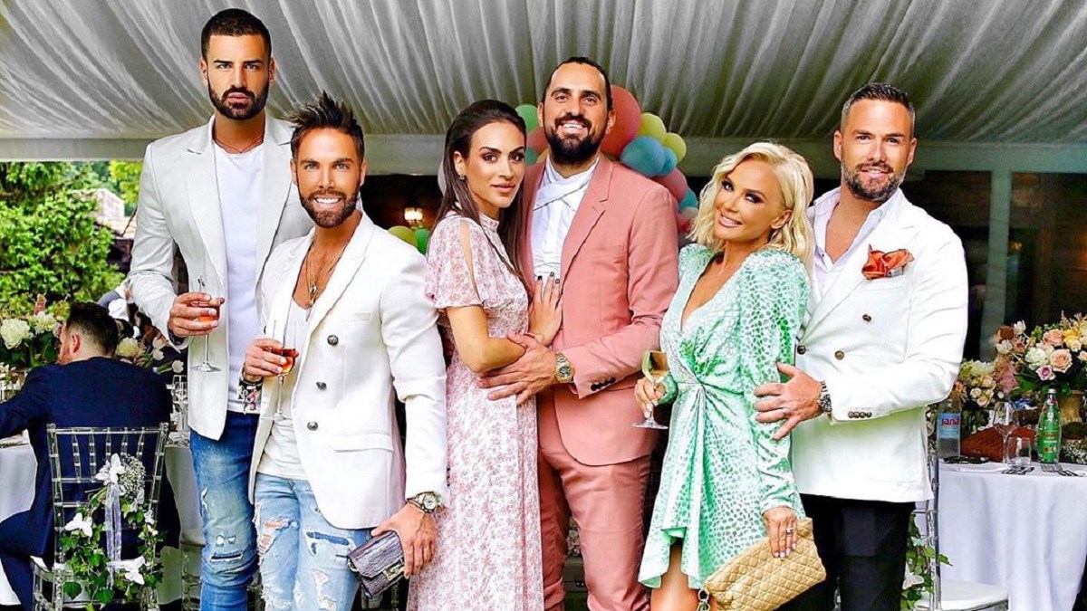 Šuput objavila fotke 1. rođendana Čermakove praunuke: "Dinastija ili Kardashiani?"