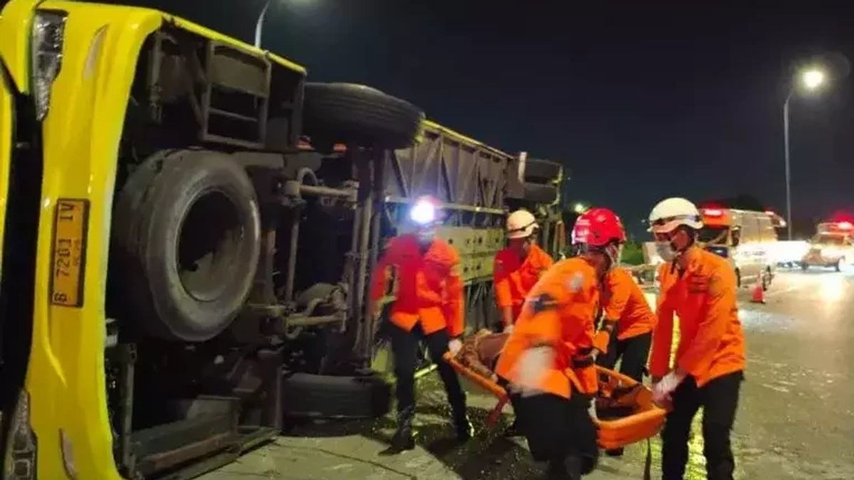 Teška autobusna nesreća u Indoneziji. Najmanje 16 mrtvih, deseci ozlijeđenih