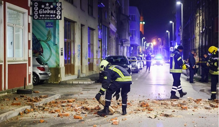 FOTO I VIDEO Šire se snimke trenutka potresa. U Mostaru padali dijelovi zgrada