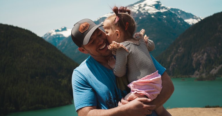 Pet rečenica koje bi svaka djevojčica trebala čuti od svog tate