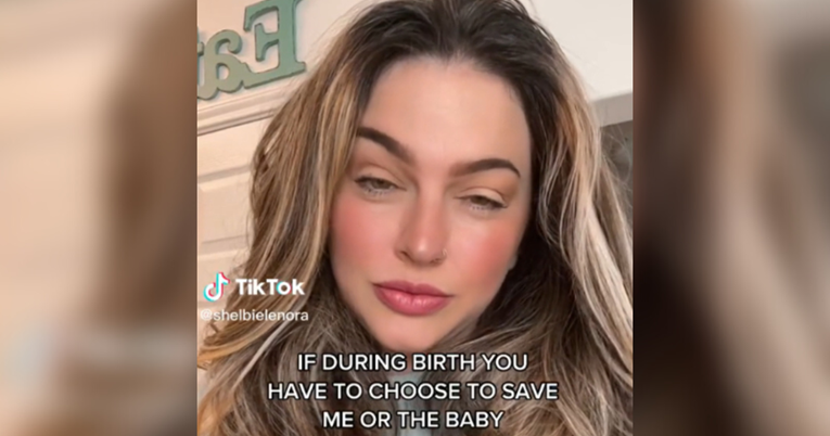 ''Spasite mene, a ne bebu'': Mama objavila kontroverzni video pa podijelila mišljenja