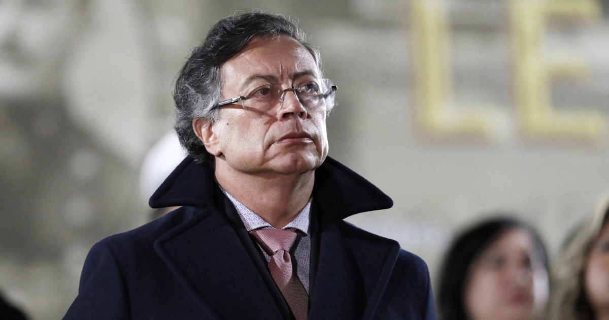 Kolumbijski predsjednik: Zakleo sam se da više neću taknuti oružje, ali...