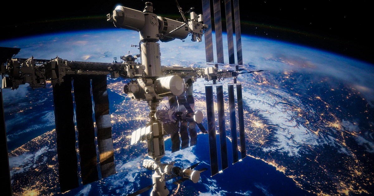 Rat u Ukrajini proširio se u svemir