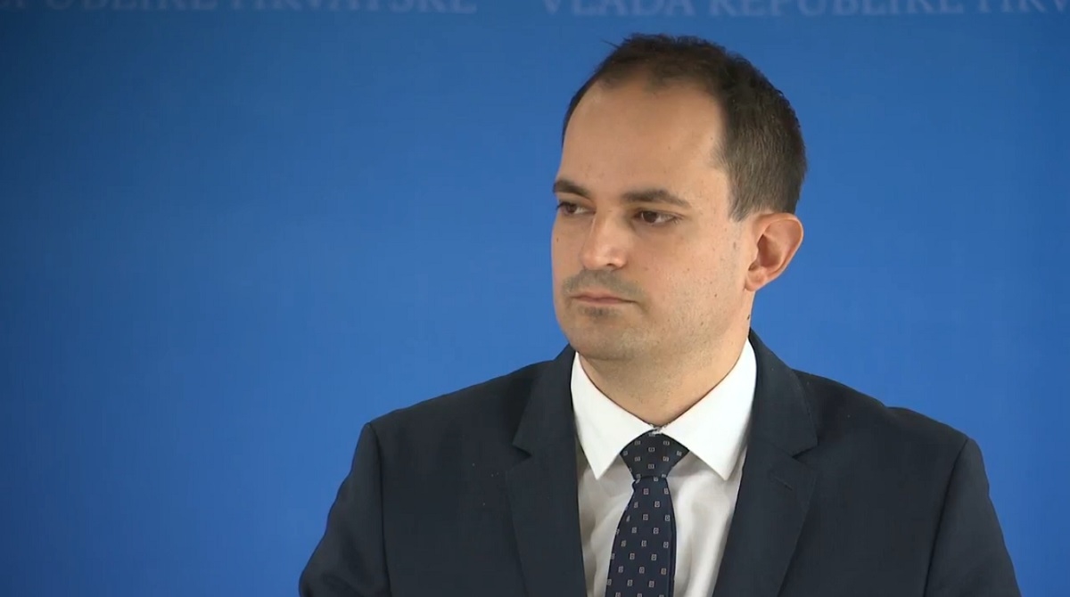 Malenica o sankcijama zbog covid-potvrda: Bit će ih za one koji ne poštuju zakon