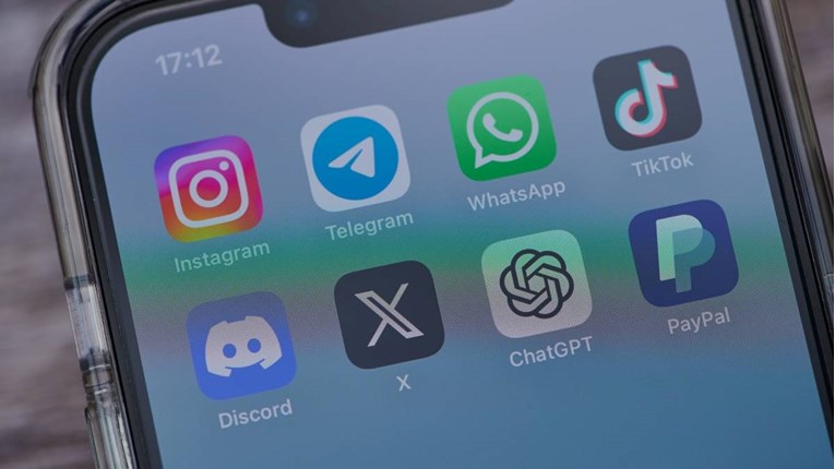 ChatGPT stiže i na WhatsApp