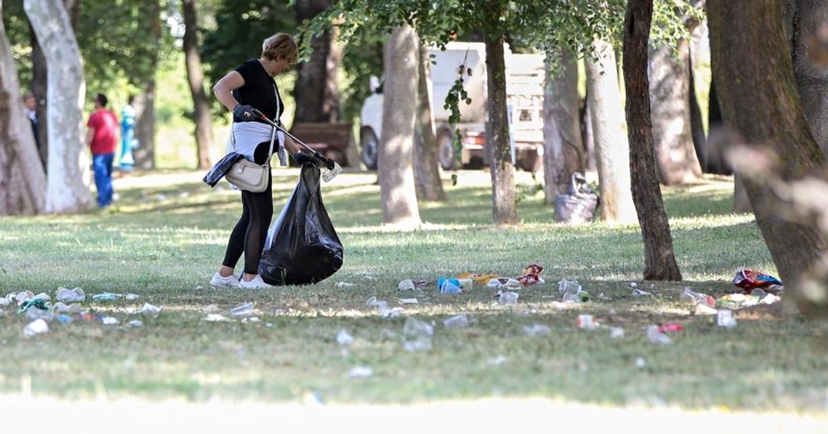 FOTO Pogledajte kakav su nered maturanti ostavili nakon norijade na Bundeku
