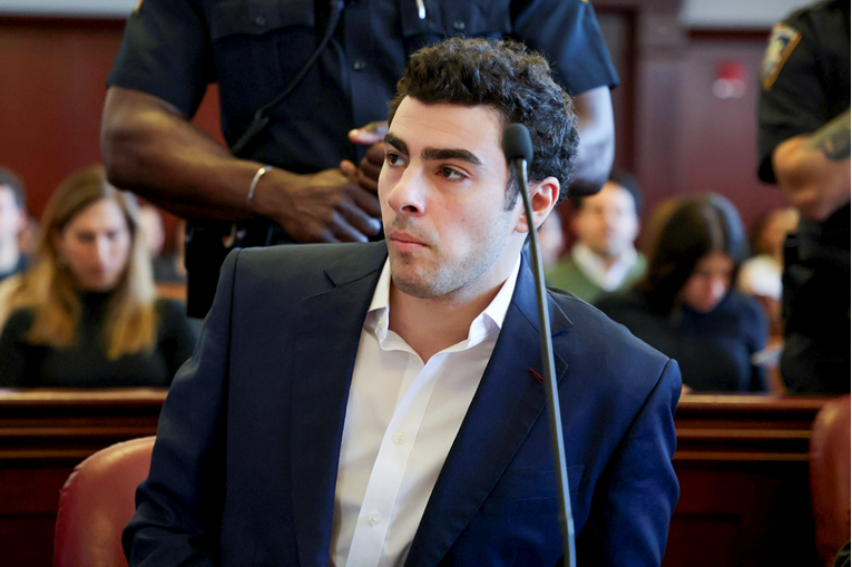 Luigi Mangione tvrdi da je nevin. Traži izbacivanje ključnih dokaza