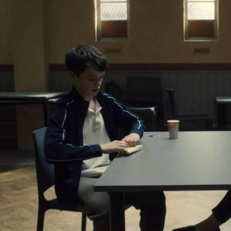 Zašto je psihologinja u seriji Adolescence dječaku donijela samo pola sendviča?