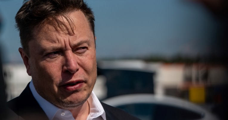 Musk: Imati Twitter je bolno, prodat ću ga ako naleti prava osoba